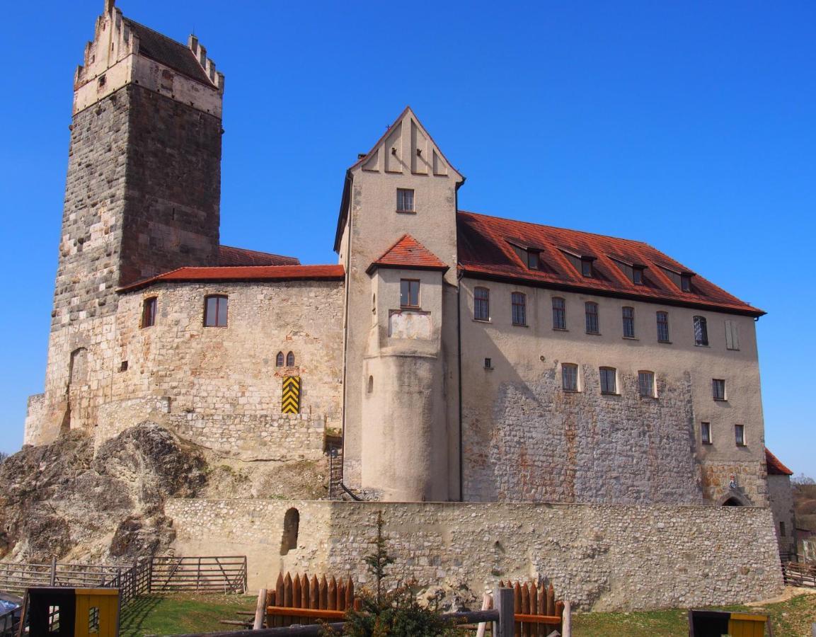 Burg Katzenstein Hotel Katzenstein  Kültér fotó