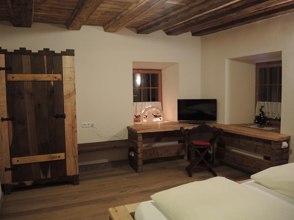 Burg Katzenstein Hotel Katzenstein  Kültér fotó