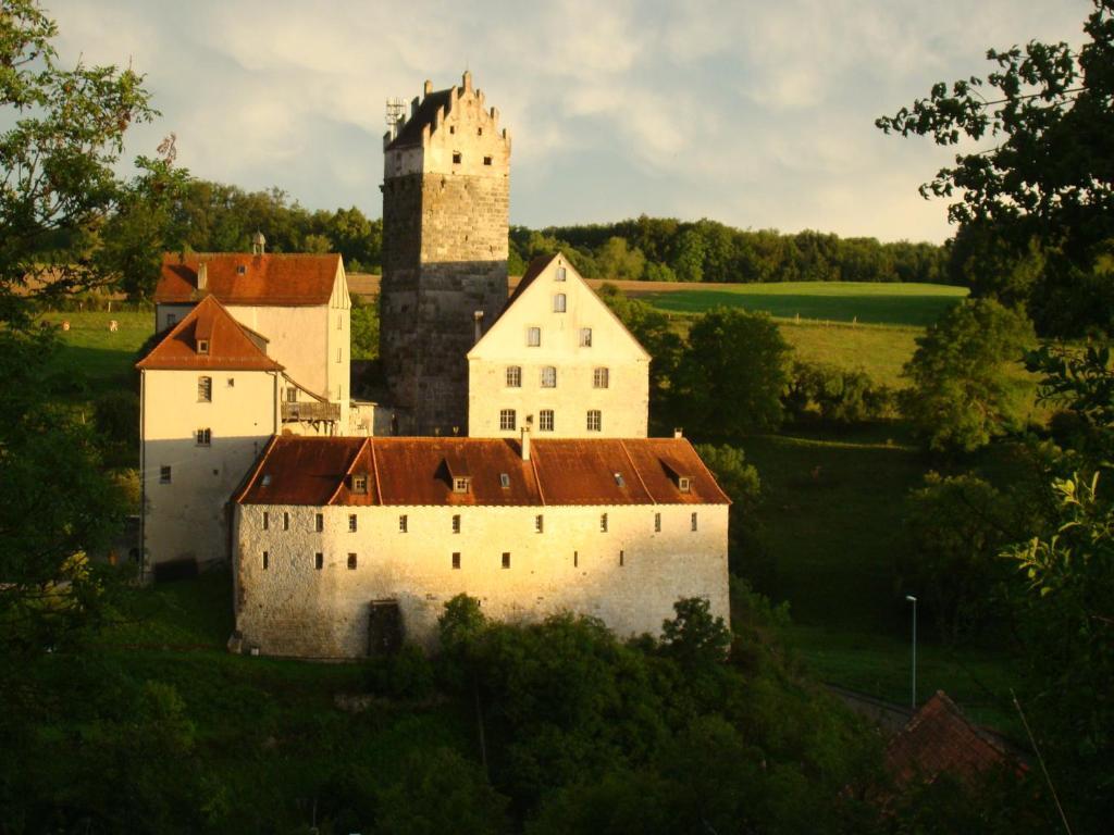 Burg Katzenstein Hotel Katzenstein  Kültér fotó